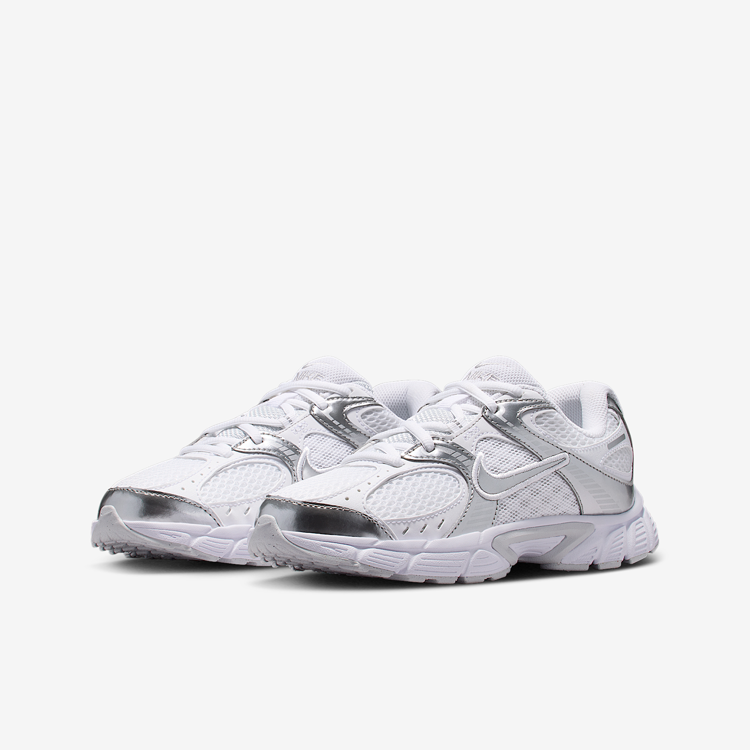 Kids Outdoor Wear - حذاء Nike Authentic V5 RNR GS
