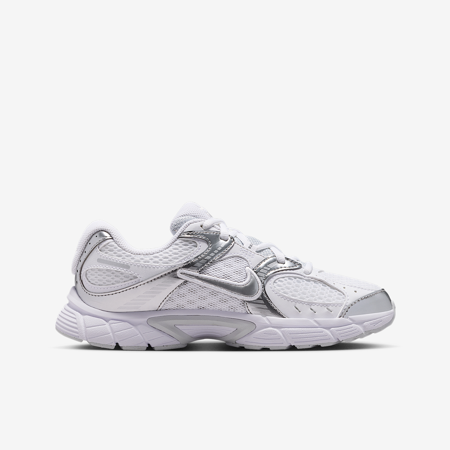 حذاء Nike Authentic V5 RNR GS  - مراجعة Kids Outdoor Wear وسعره