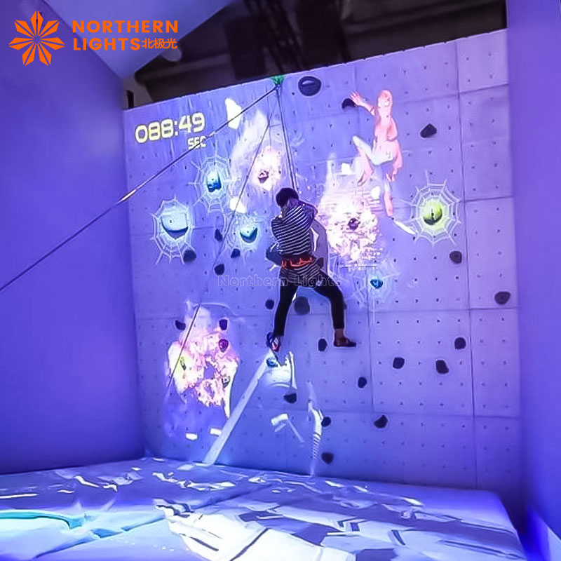 ألعاب تسلق تفاعلية للأطفال في  - مراجعة Kids Outdoor Climbing Wall وسعره