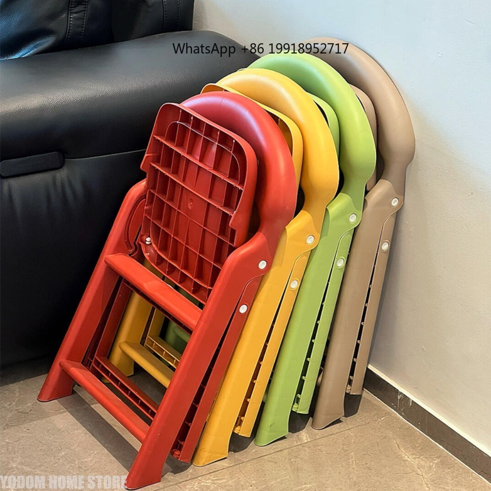كرسي بلاستيكي ملون للأطفال، مت - مراجعة Kids Outdoor Foldable Chair وسعره